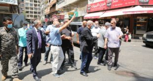 طرابلسي خلال تفقده شوارع بيروت المدمرة للمرة الثانية