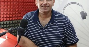 الصحافي علي ضاحي