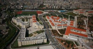 ​تأتي حكومات وتذهب أخرى ويبقى الأستاذ الجامعي رهينةً للانتظار